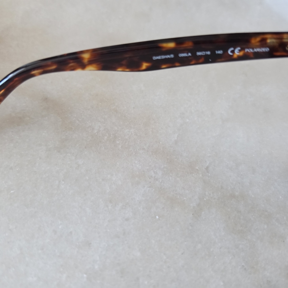 Kate Spade Daesha Sunglasses - Picture 3 of 7